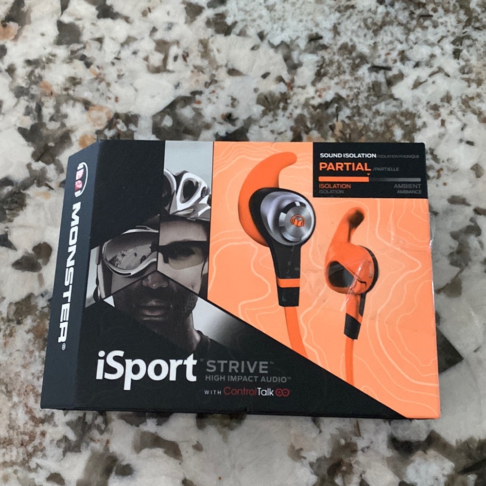 Monster iSport Strive in-ear headphones Orange